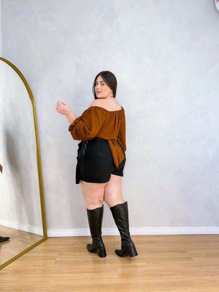 short saia kelia preto plus size short saia kelia preto plus size