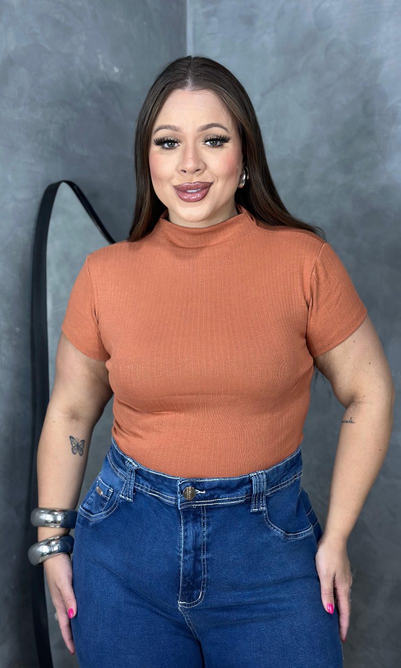 blusa viena preta plus size