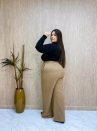 calça bianca marrom plus size