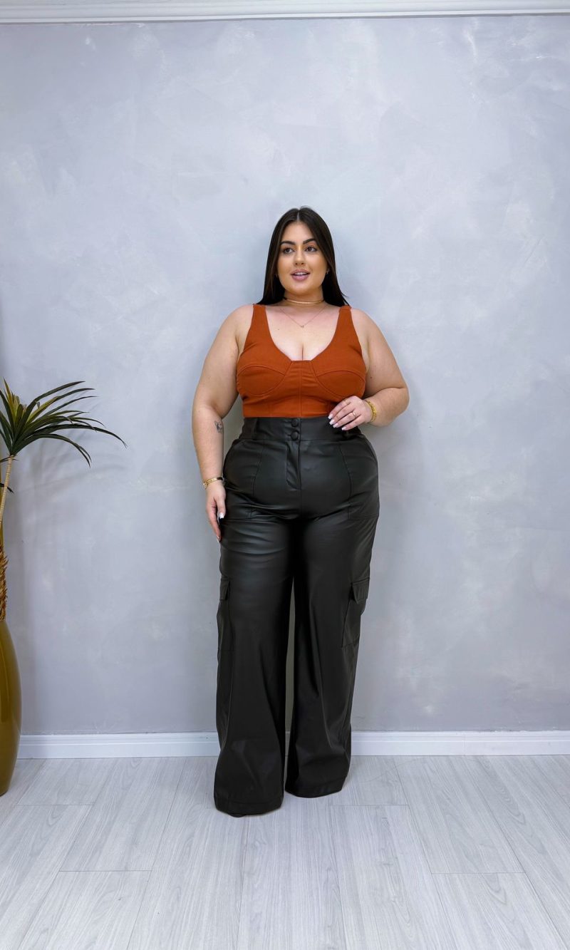 cropped liora telha plus size