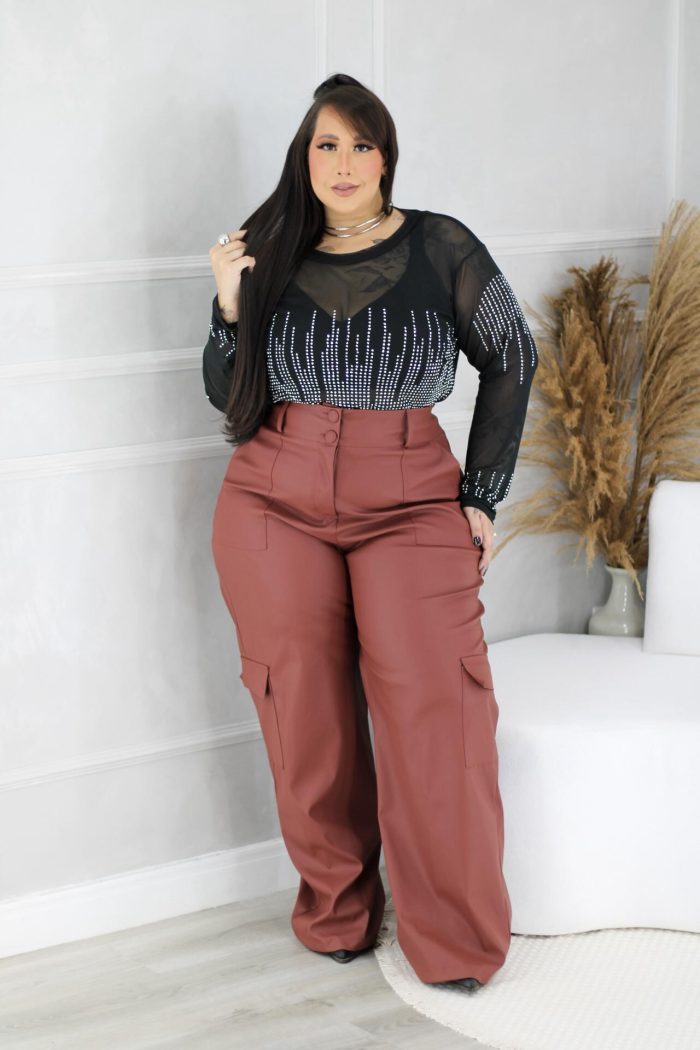 cropped emiliana preto plus size cropped emiliana preto plus size