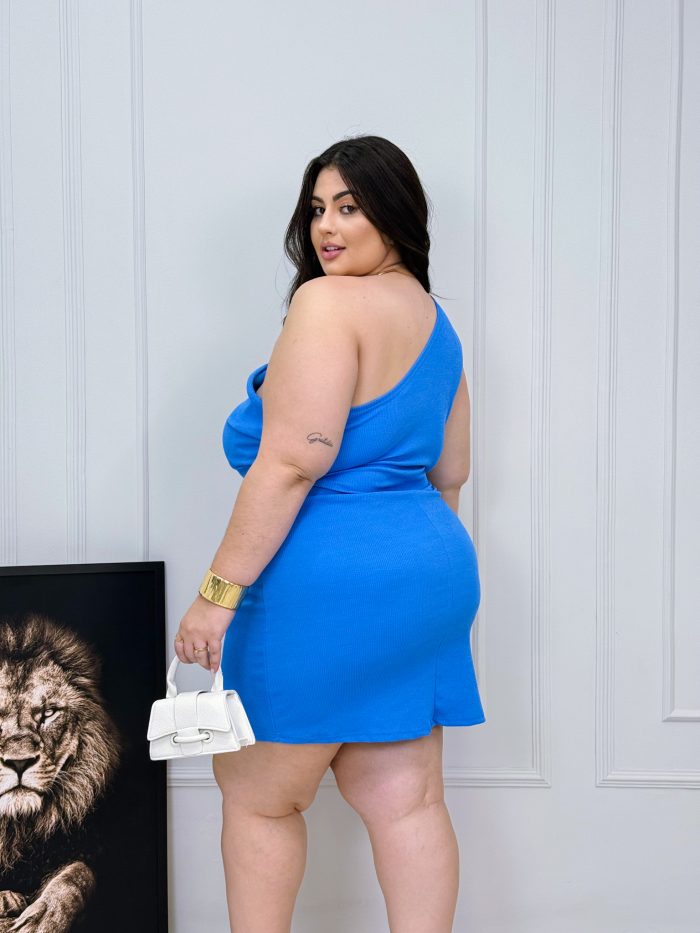 macaquinho dora azul plus size macaquinho dora azul plus size