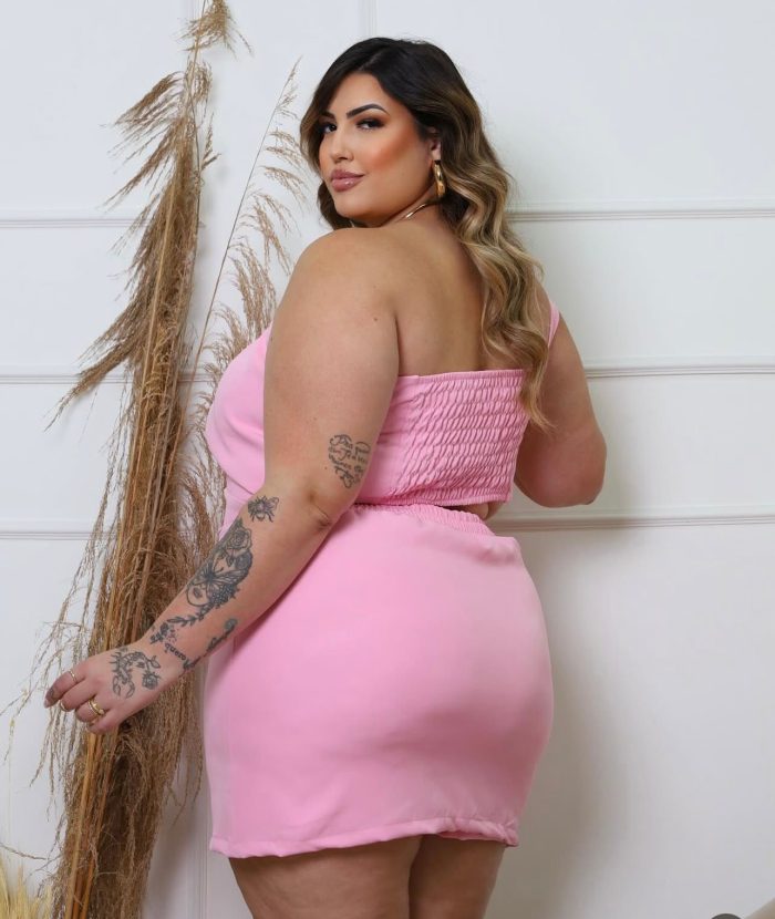 macaquinho isis rosa bebê plus size 1382 macaquinho isis rosa bebê plus size 1382