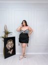 cropped cilene preto com branco plus size