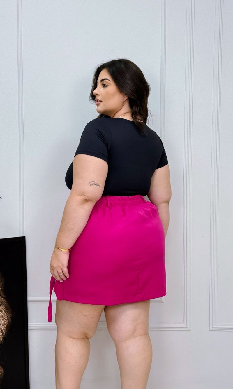 cropped naomi preto plus size