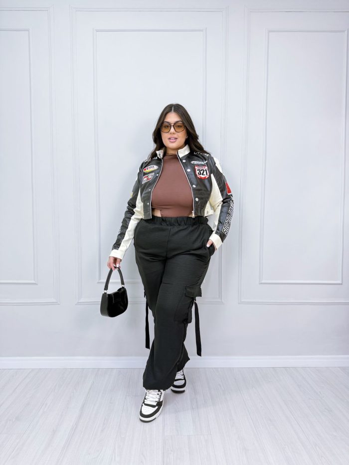 jaqueta felícia preta plus size jaqueta felícia preta plus size