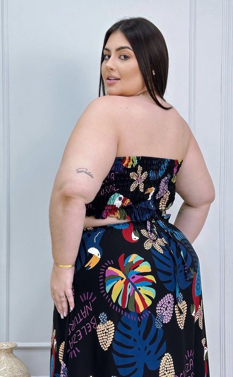 vestido kamala preto plus size 1958