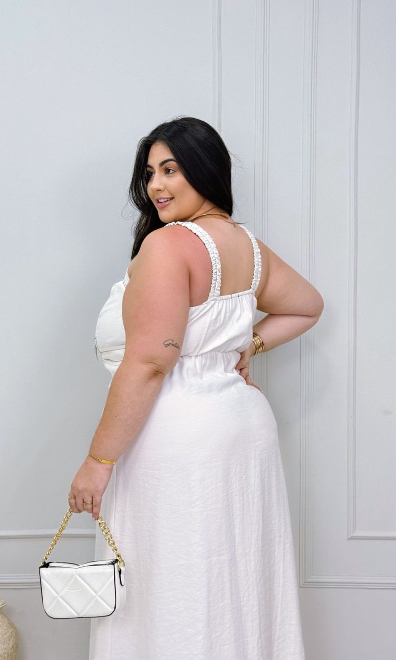 vestido cleo vermelho plus size 2030