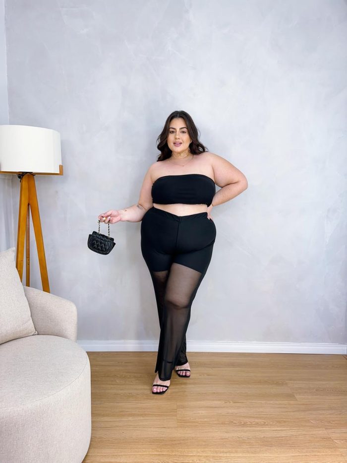 cropped jasmin preto plus size 1186 cropped jasmin preto plus size 1186