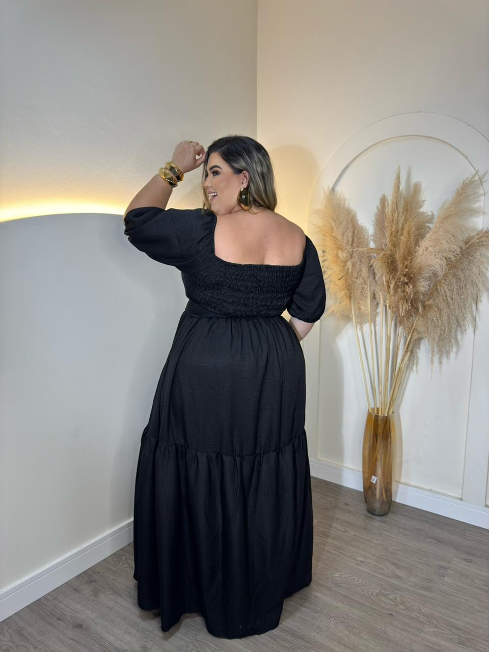 vestido kauane preto plus size 2049