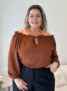 blusa cornelia marrom plus size 2289