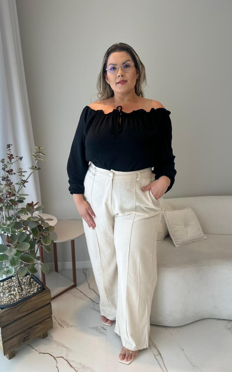 blusa cornelia preto plus size 2291
