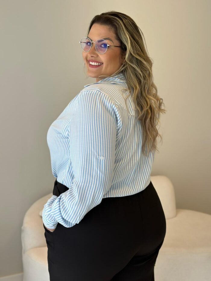 camisa giulia azul plus size 2316 camisa giulia azul plus size 2316