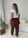 calça ludy marrom plus size 2328