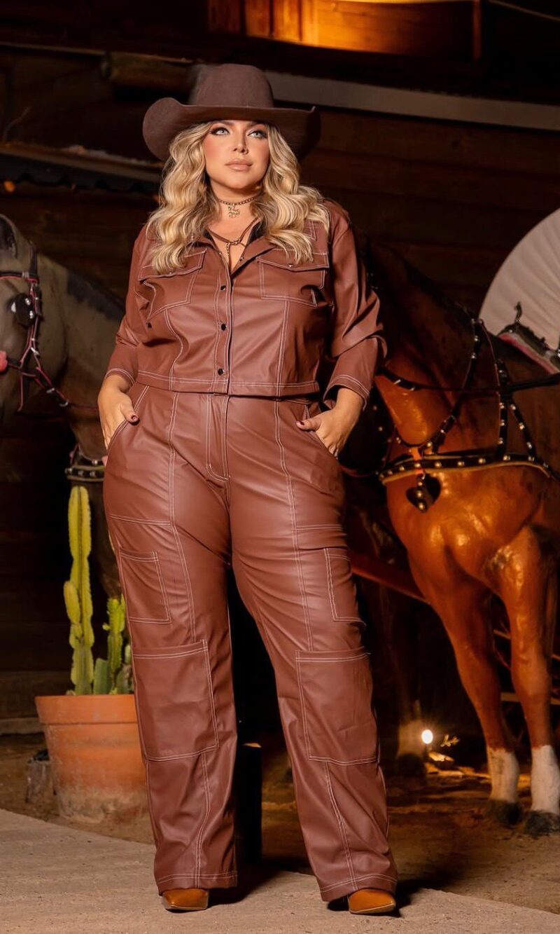 jaqueta hilary preto plus size 2511