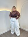 calça rochelle off white plus size 2564
