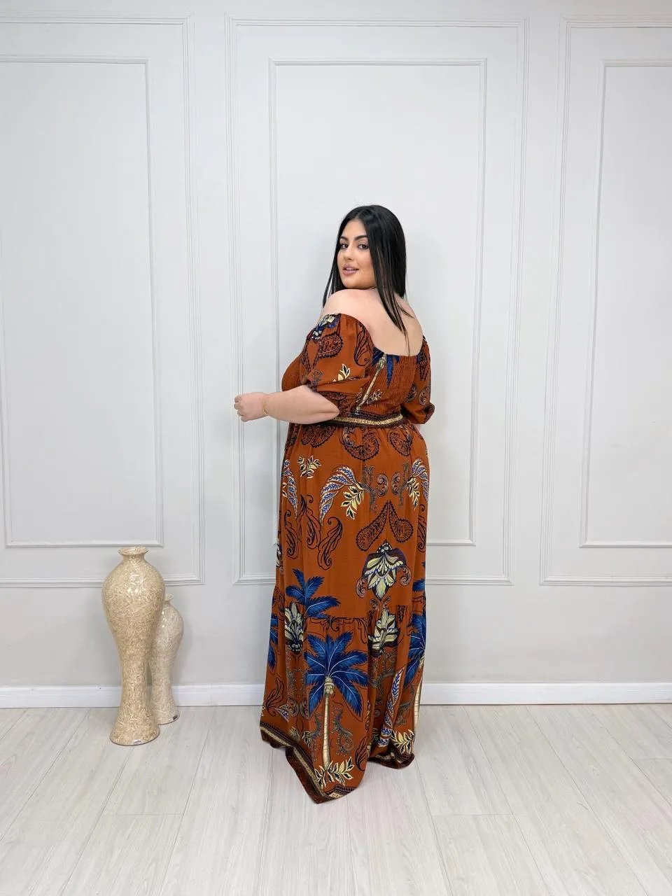 vestido dinara marrom plu